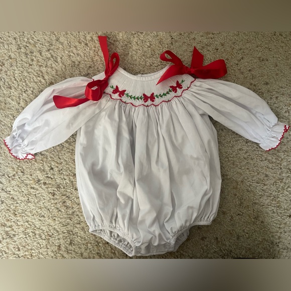 Stitchy Fish smocked Christmas Bubble Romper 6mo - Picture 1 of 4